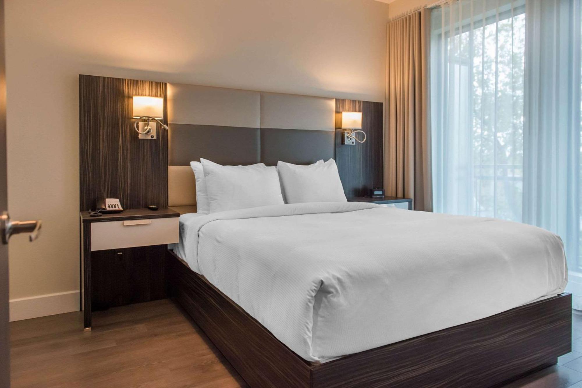 Les Suites Victoria, Ascend Hotel Collection Gatineau Exteriér fotografie
